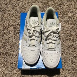 Mens adidas forum low
